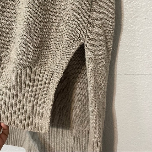 Banana Republic Sleeveless Ribbed Knit Hi Low Sweater Top - Picture 3 of 5